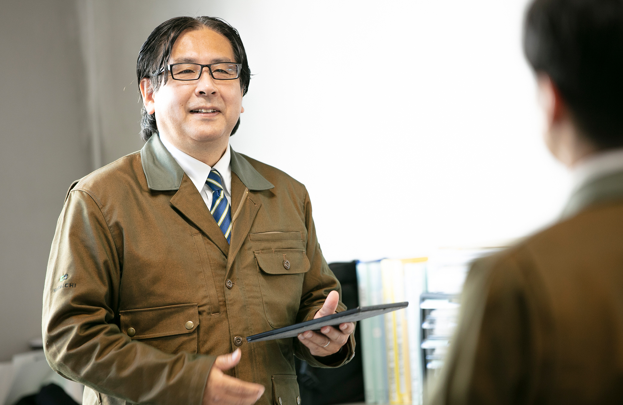 総務部　部長　安留義文