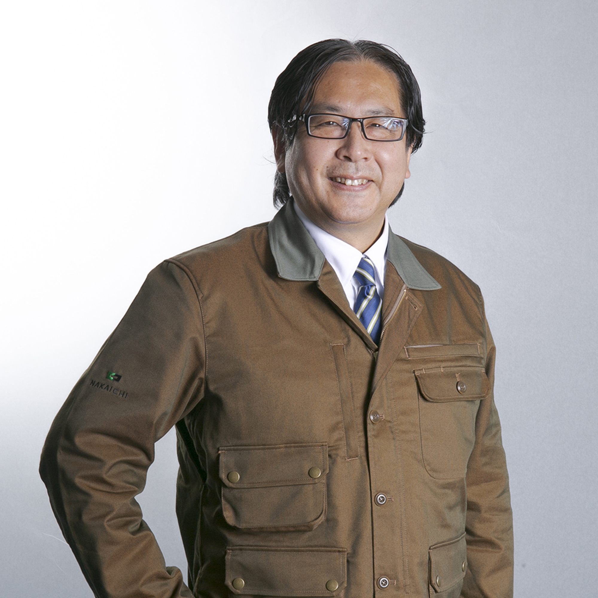 総務部　部長　安留義文